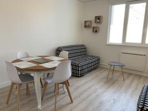 Appartements Appartement Fort-Mahon-Plage, 2 pieces, 4 personnes - FR-1-482-78 : photos des chambres