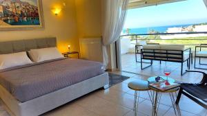 Holiday villa SUNJOY close to the beach