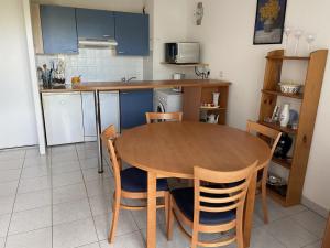 Appartements Appartement Vaux-sur-Mer, 2 pieces, 3 personnes - FR-1-539-10 : photos des chambres