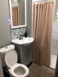 A Hidden Gem, approx 15 mins to downtown Chicago!