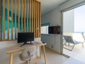 Living Las Canteras Homes - SMART BEACHFRONT