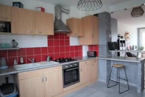 Appartements TRENTEMOULT-REZE : 2 chambres, 65m²+parking+wifi : photos des chambres