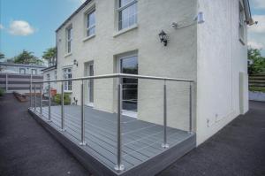 Pendeilo Villa - 5 Bedroom Holiday Home - Amroth