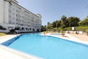 Beautiful 2 Bed Playas del Duque + Parking RDR294 - Nueva Andalucia