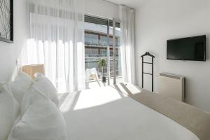 Lisbon Metro Apartment