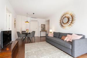 Lisbon Metro Apartment