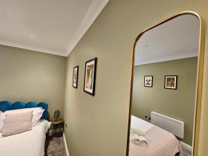 The Philog by Switchback Stays