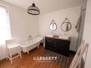 Villas Maison de charme 8-9 pers avec Piscine Chauffee : photos des chambres