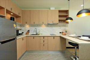 Calypso Garden by Holy Cow, 1-BR, private terrace