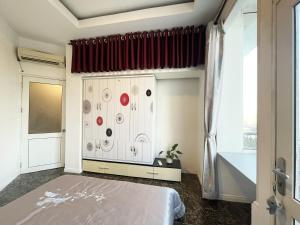 Ductaigallerys Apt & Entire in Bui Vien st