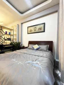 Ductaigallerys Apt & Entire in Bui Vien st