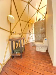 Casa Oro Glamping Hostel