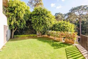 Hermosa Villa Vista al Lago