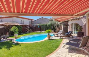 Maisons de vacances Amazing Home In Puisserguier With 3 Bedrooms, Private Swimming Pool And Outdoor Swimming Pool : photos des chambres