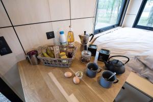 Chalets L'Envolee Ecolodge, tiny house au coeur des vignes : photos des chambres