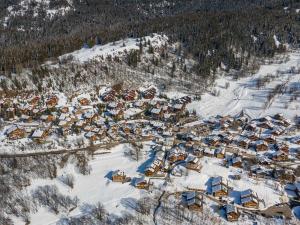 Duplex lumineux 3 chambres avec cheminée à Méribel - FR-1-566-31