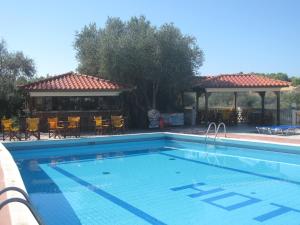 Lorenzo House Apartments