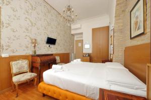 Sonnino Suite