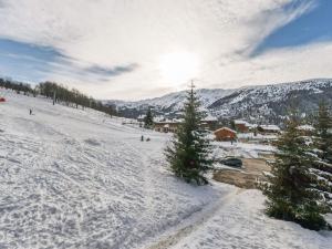 Duplex moderne à Méribel Village, accès ski et piscine - FR-1-566-55