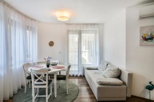 Varna beach flat 1