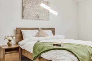 ARI Ultra Central Luxury Apartment with View to the Sky