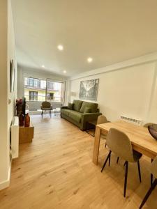 IZARRA by Smiling Rentals