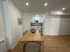 IZARRA by Smiling Rentals