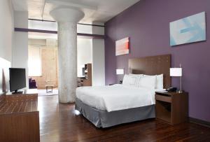 Fairfield Inn & Suites by Marriott Dallas Downtown