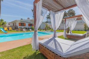 Villa Whiteloft Pool Spa Lounge