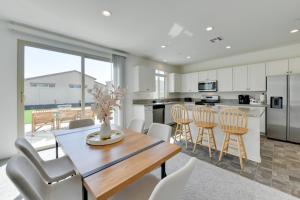 Near Empire Polo Field Coachella Vacation Rental