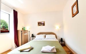 Apartments with parking space Saborsko, Plitvice - 20975