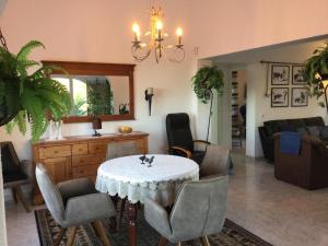 Villa in Altea with private pool and sea views