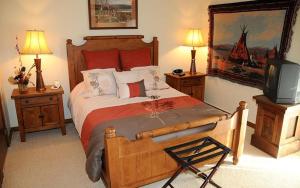Seven Springs 2 Bedroom Standard Condo, Sleeps 10!