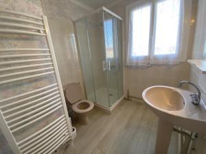 Maisons de vacances Maison Fouras, 4 pieces, 5 personnes - FR-1-709-38 : photos des chambres