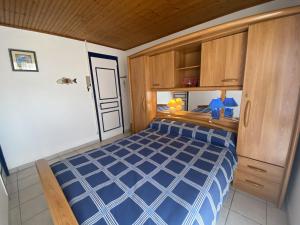 Appartement 4 pers. à Fouras, proche plage avec cour ensoleillée et stationnement - FR-1-709-37