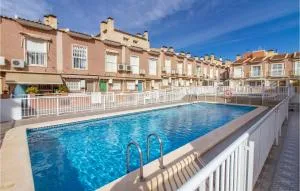 Gorgeous Home In Santa Pola With Wifi - Elche