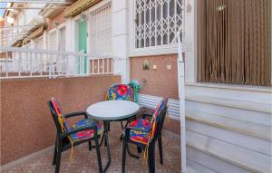 Gorgeous Home In Santa Pola With Wifi