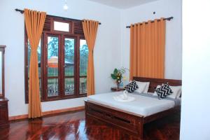 Kings Hill Hotel