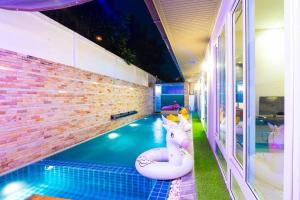 the time poolvilla 2