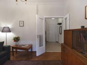 Fyllis17 - Cozy apartment in the heart of Athens