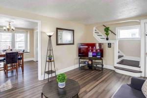 Fabulous House near Airpt/DwTN/UofR