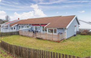 Beautiful Home In Kungsbacka With Wifi And 2 Bedrooms