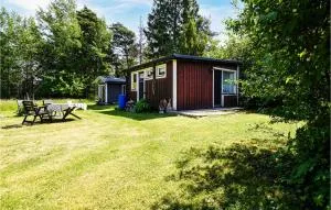2 Bedroom Lovely Home In Slite - Kappelshamn