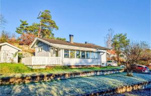 Awesome Home In Onsala With Sauna, 3 Bedrooms And Wifi