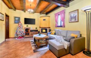 Amazing Home In Adamovec With Sauna