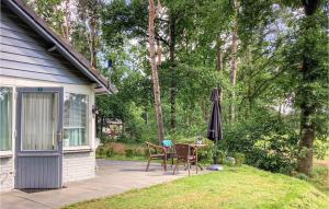 Amazing Home In Stramproy With Wifi