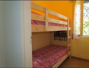 Intimate villa with private garden