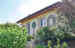 Maisons de vacances Nice home in Siorac en Perigord with WiFi : photos des chambres