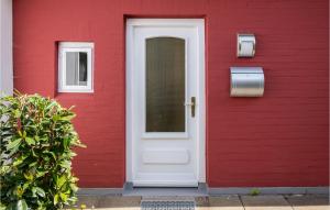 Stunning Home In Brokdorf With Wifi