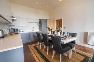 Beautiful Beach side Apartment